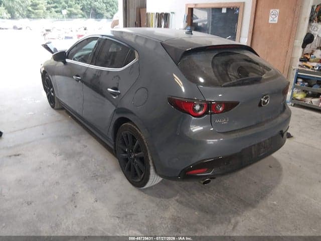 2022 MAZDA MAZDA3 PREMIUM 3