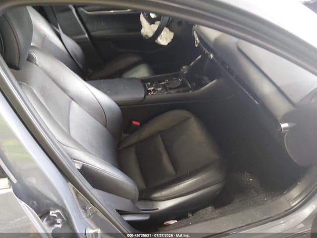 2022 MAZDA MAZDA3 PREMIUM 5