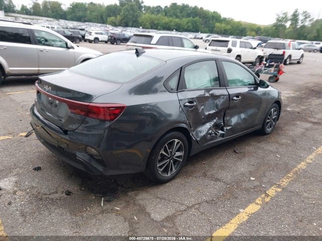 2023 KIA FORTE LXS 4