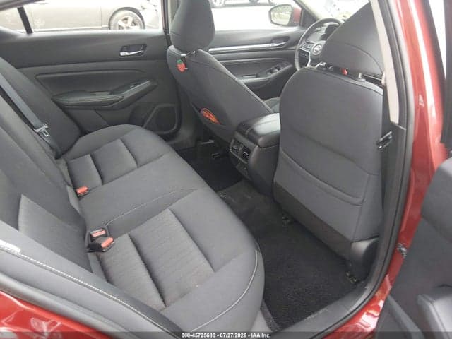 2019 NISSAN ALTIMA 2.5 SV 8