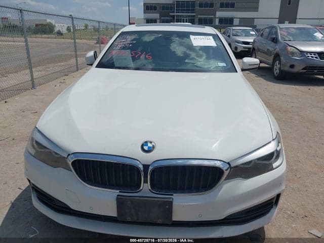 2020 BMW 530I 12