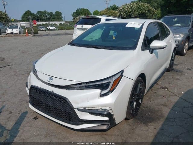 2024 TOYOTA COROLLA SE 2