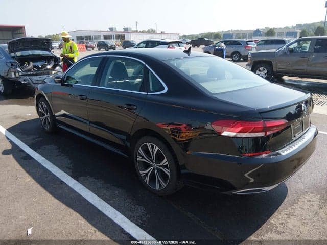 2021 VOLKSWAGEN PASSAT 2.0T SE 3