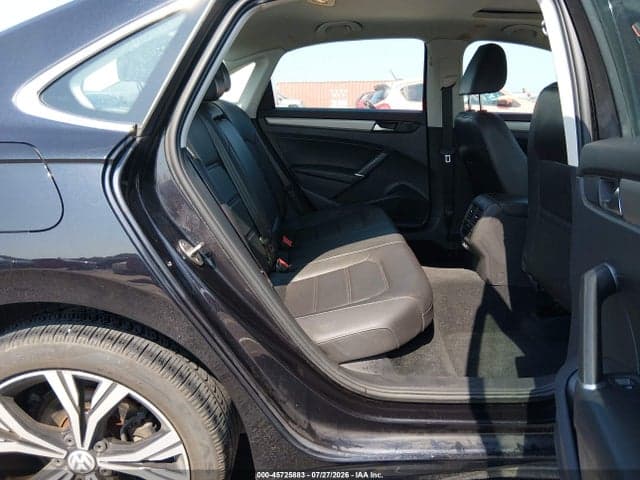 2021 VOLKSWAGEN PASSAT 2.0T SE 8