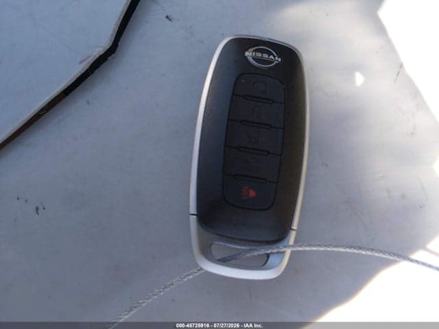 2025 NISSAN SENTRA SR 11