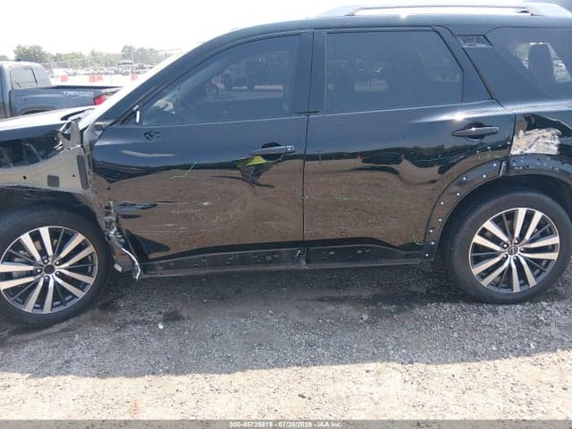 2022 NISSAN PATHFINDER PLATINUM 4WD 6