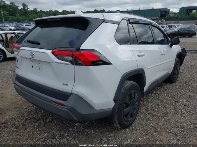 2020 TOYOTA RAV4 LE 4