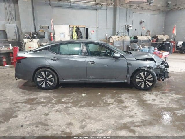 2021 NISSAN ALTIMA SV INTELLIGENT AWD 14