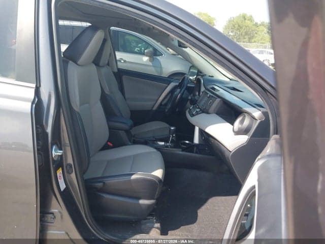 2017 TOYOTA RAV4 LIMITED 5