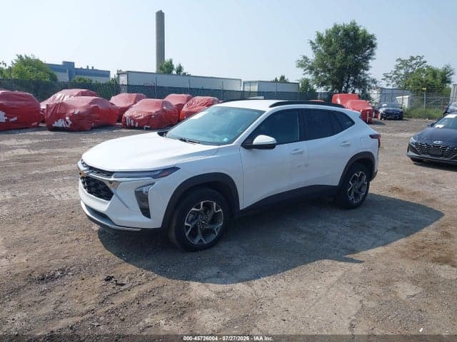 2025 CHEVROLET TRAX FWD LT 2