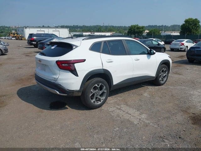 2025 CHEVROLET TRAX FWD LT 4