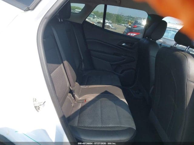 2025 CHEVROLET TRAX FWD LT 8