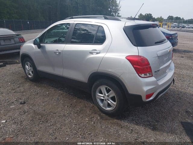 2021 CHEVROLET TRAX FWD LT 3
