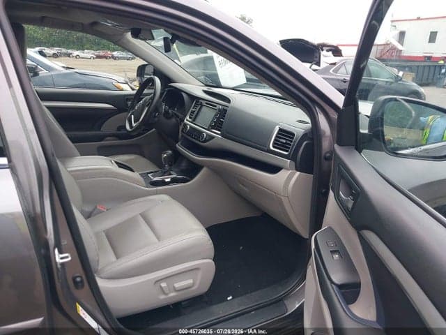 2018 TOYOTA HIGHLANDER XLE 5