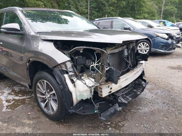 2018 TOYOTA HIGHLANDER XLE 6