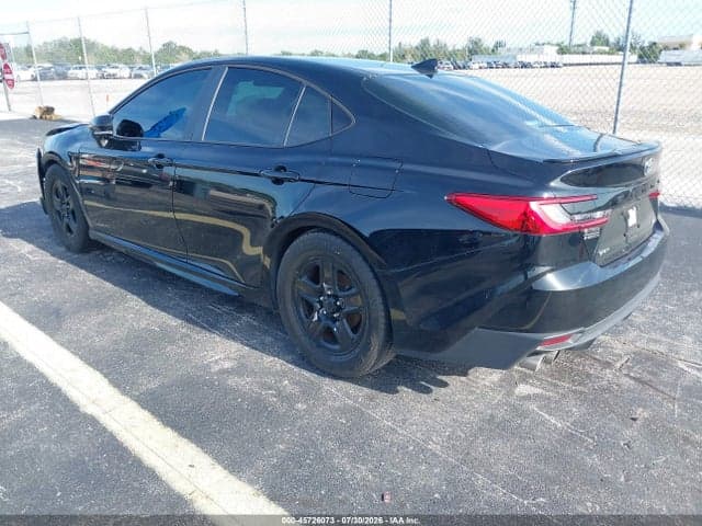 2025 TOYOTA CAMRY SE 3