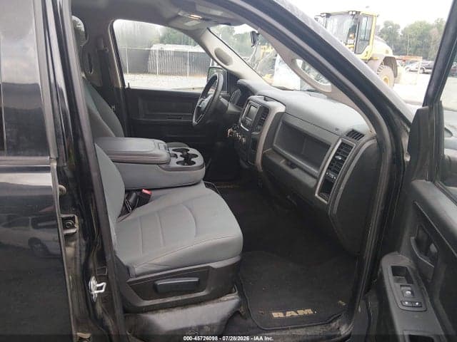 2019 RAM 1500 CLASSIC 5