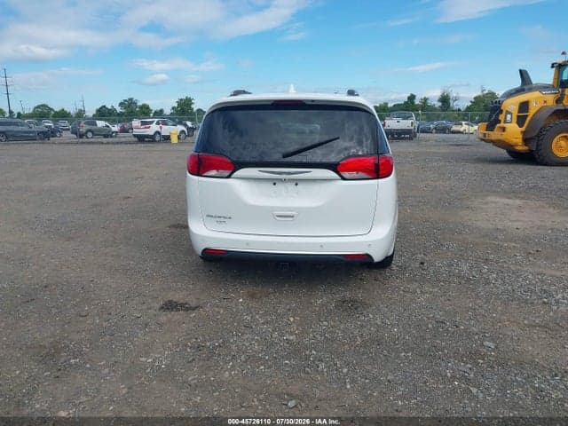 2017 CHRYSLER PACIFICA TOURING-L PLUS 16