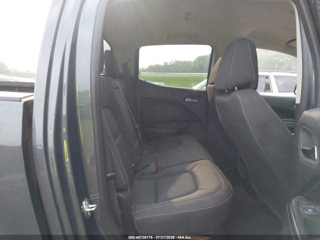 2017 CHEVROLET COLORADO 4WD LT 8