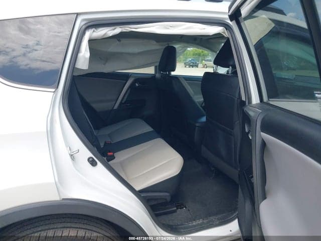 2017 TOYOTA RAV4 LIMITED 8