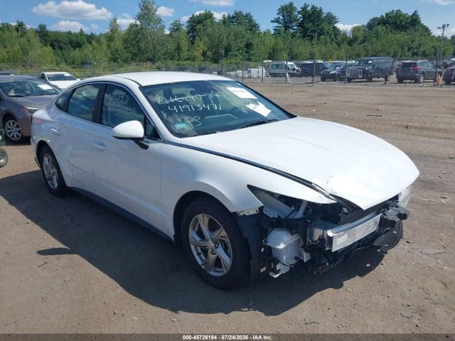 2022 HYUNDAI SONATA SE 1