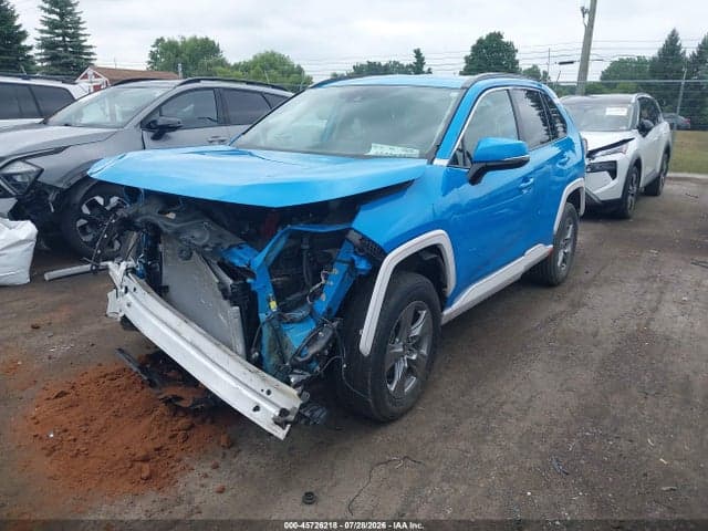 2021 TOYOTA RAV4 LE 2