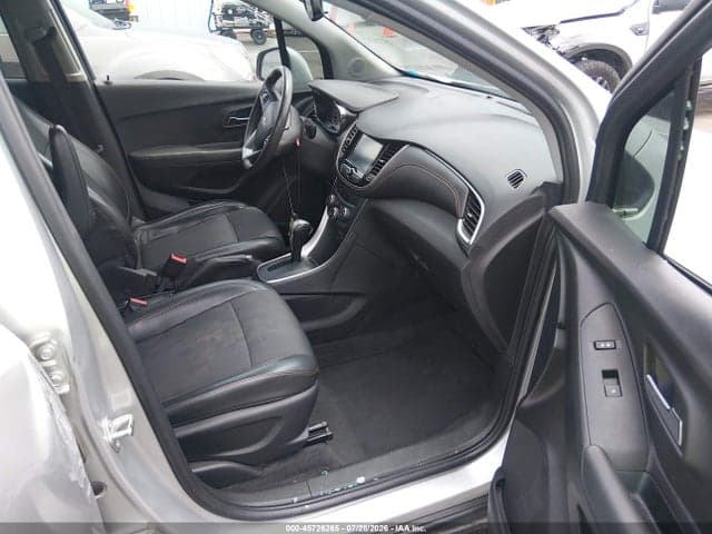2017 CHEVROLET TRAX LT 5