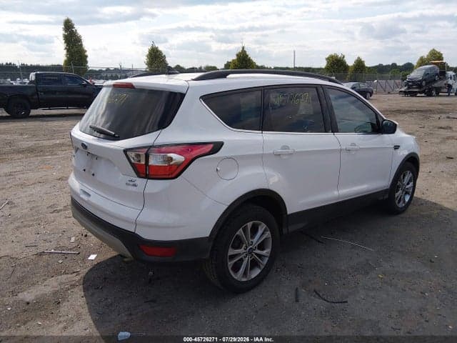 2018 FORD ESCAPE SE 4