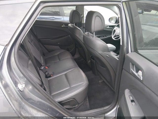 2017 HYUNDAI TUCSON LIMITED 8