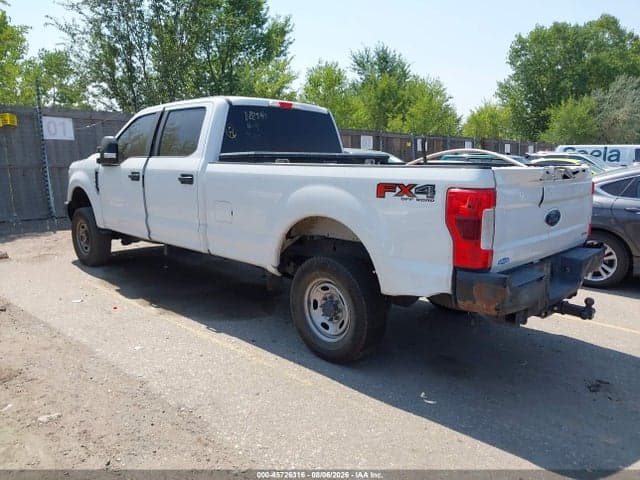 2019 FORD F-250 XL 3