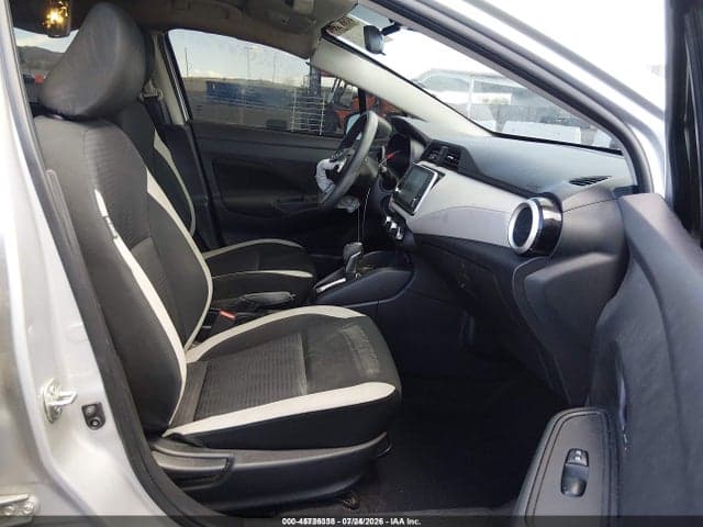 2021 NISSAN VERSA SV XTRONIC CVT 5