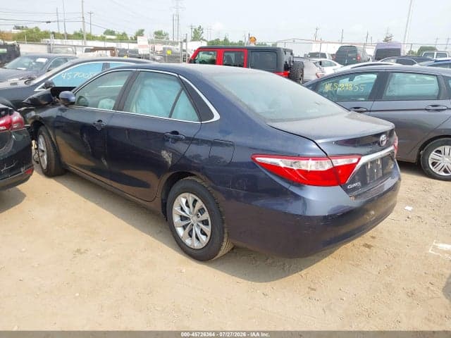 2017 TOYOTA CAMRY LE 3