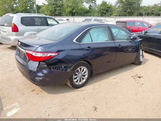 2017 TOYOTA CAMRY LE 4