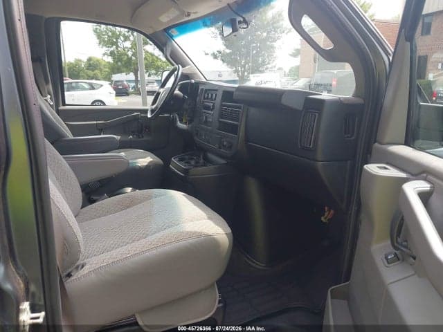 2018 CHEVROLET EXPRESS 3500 LT 5