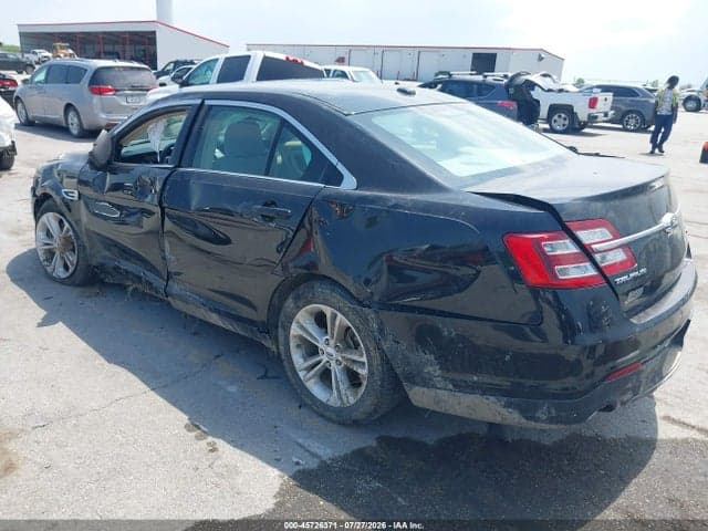 2017 FORD TAURUS SE 3