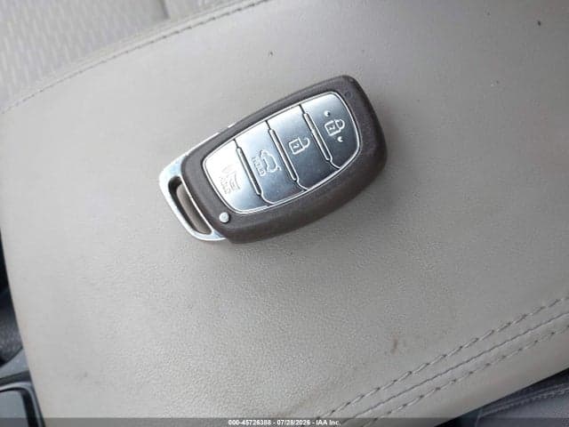 2020 HYUNDAI TUCSON SPORT 11