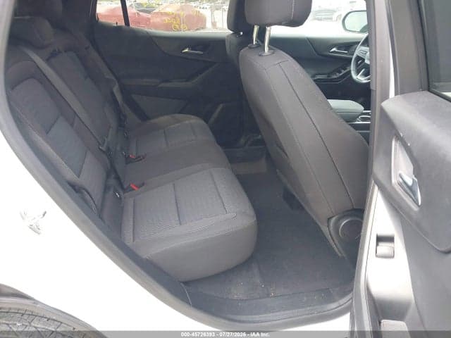 2026 CHEVROLET EQUINOX FWD LT 8