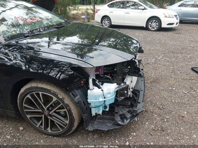 2025 TOYOTA CAMRY XLE 6