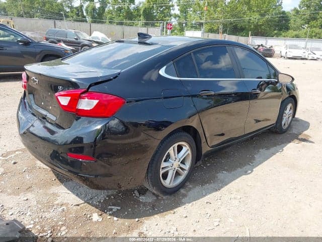 2018 CHEVROLET CRUZE LT AUTO 4