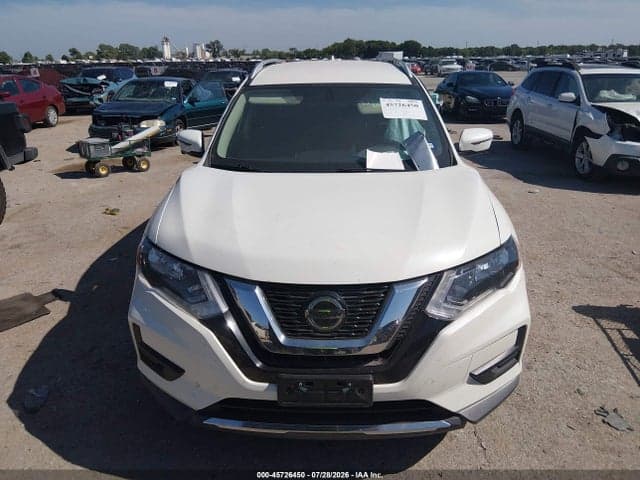 2018 NISSAN ROGUE SV 12