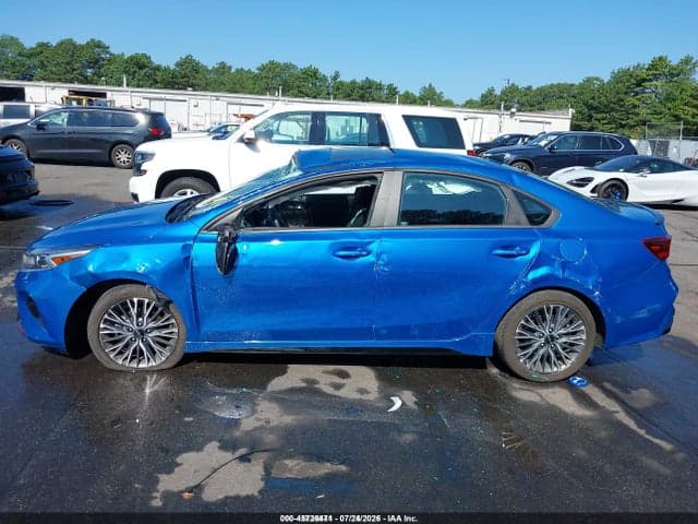 2022 KIA FORTE GT-LINE 14
