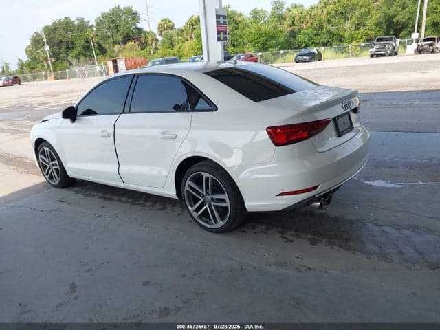 2018 AUDI A3 2.0T PREMIUM 3