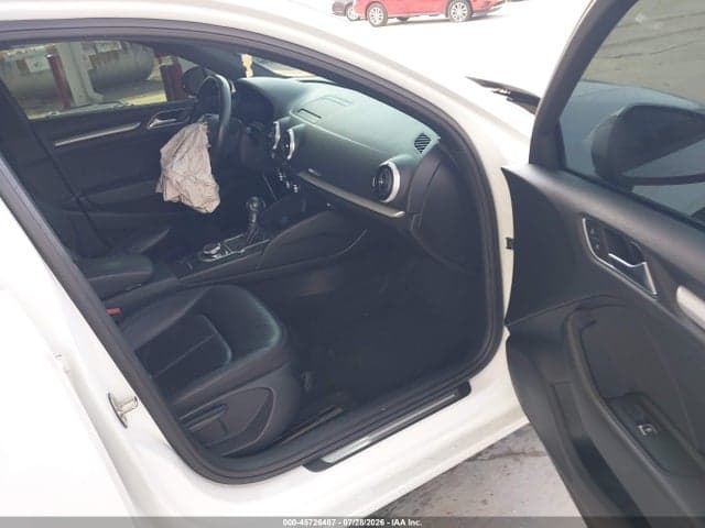 2018 AUDI A3 2.0T PREMIUM 5