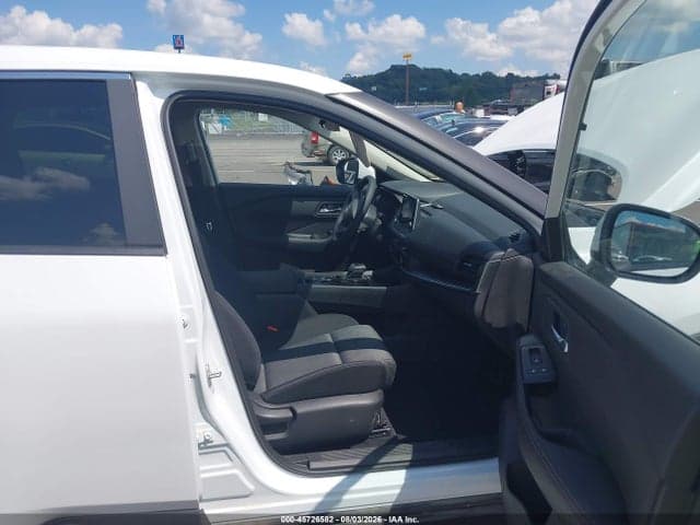 2026 NISSAN ROGUE SV 5