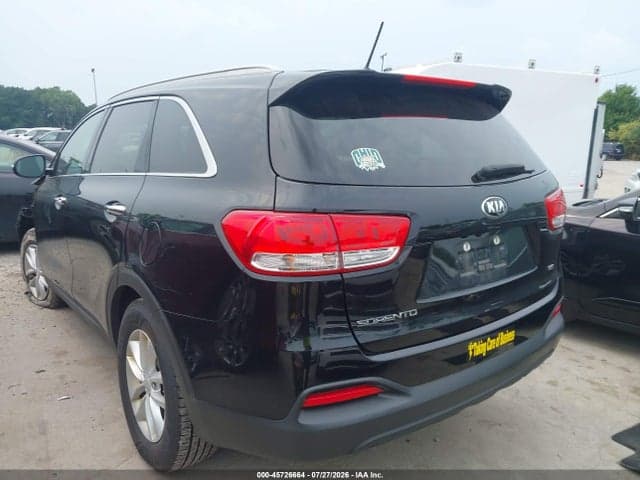 2017 KIA SORENTO 2.4L LX 3