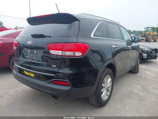 2017 KIA SORENTO 2.4L LX 4