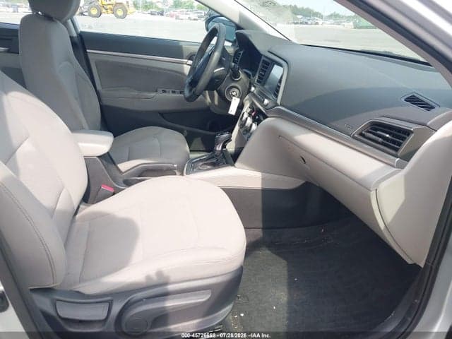 2019 HYUNDAI ELANTRA SEL 5