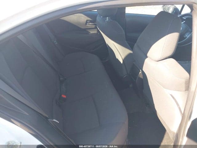 2022 TOYOTA COROLLA LE 8
