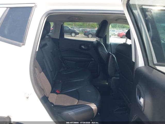 2020 JEEP COMPASS LATITUDE 4X4 8