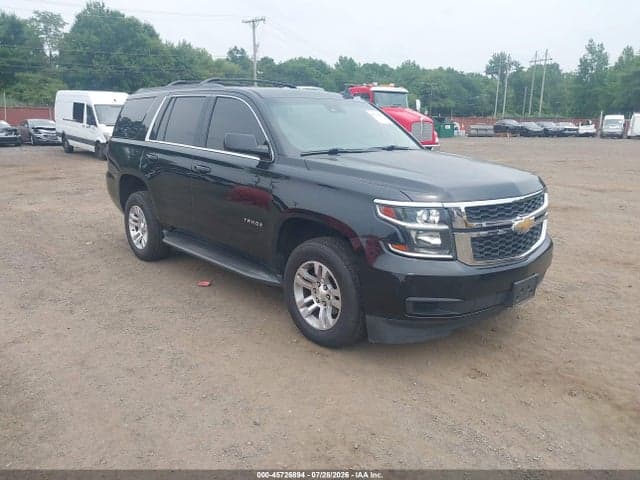 2017 CHEVROLET TAHOE LT 1